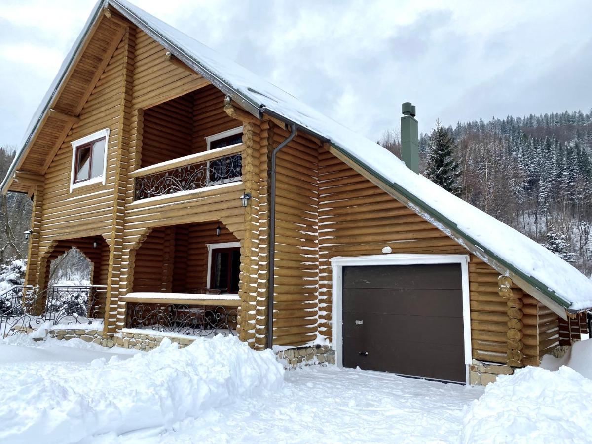 Chalet Four Seasons Villa Tatariv Ngoại thất bức ảnh